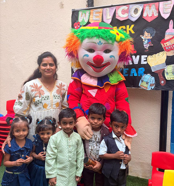 Children learning at Aero Kidz Preschool